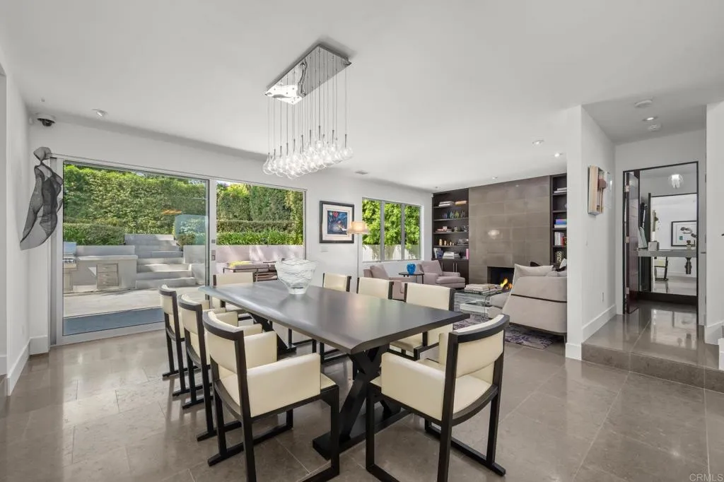 https://cdn.realtyfeed.com/cdn/127/306667895/f175918822dbcd0e64406b8a58431566.webp