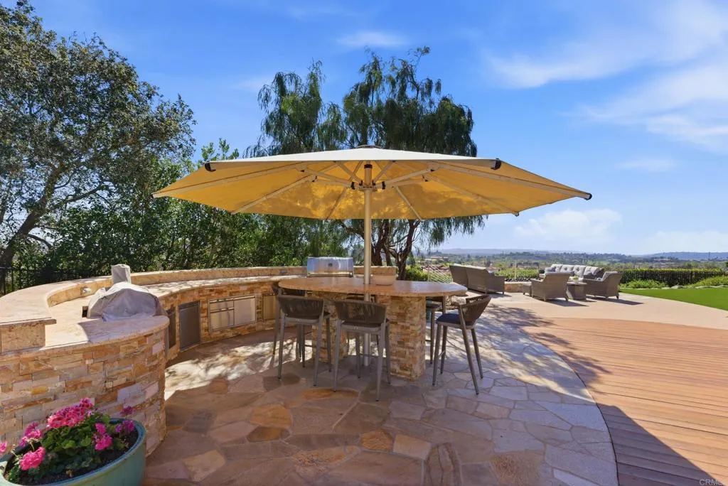 https://cdn.realtyfeed.com/cdn/127/306667897/f452492b715562f3abd58fea1b79d311.webp
