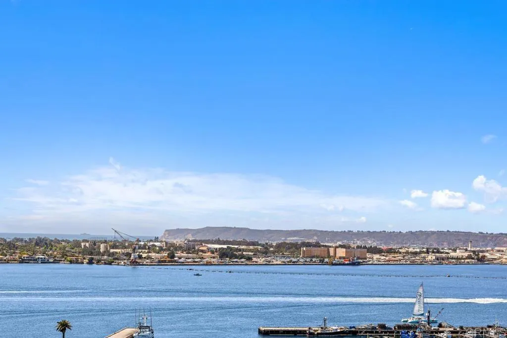 700 Harbor Drive UNIT 1703, San Diego, CA, 92101