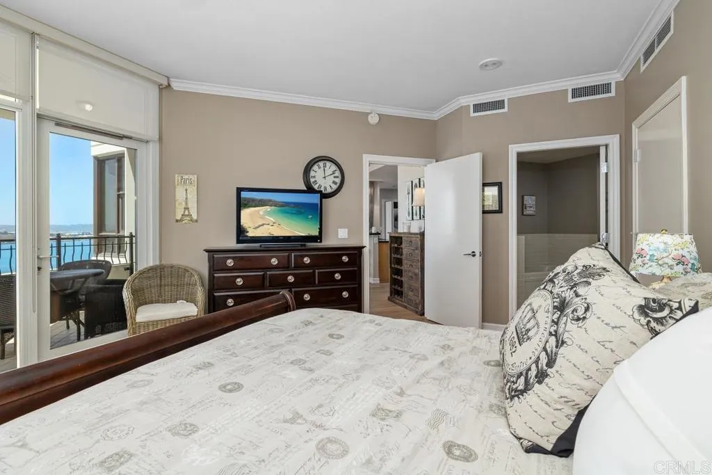 700 Harbor Drive UNIT 1703, San Diego, CA, 92101
