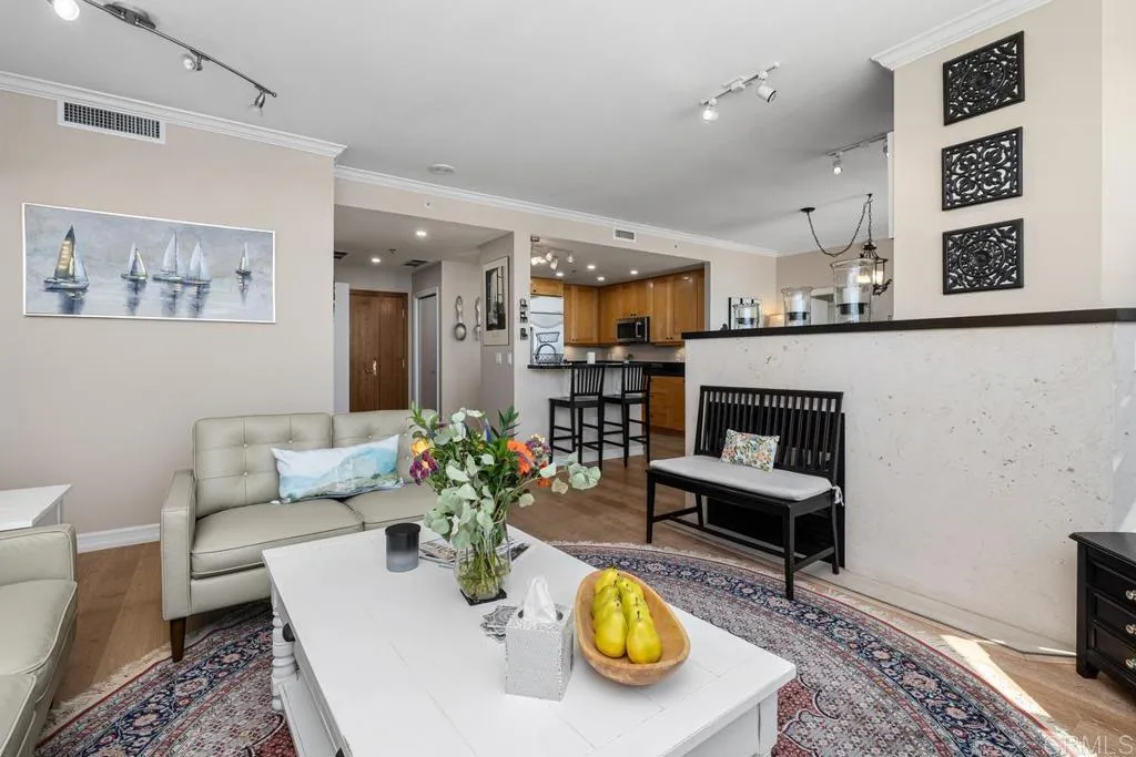 700 Harbor Drive UNIT 1703, San Diego, CA, 92101