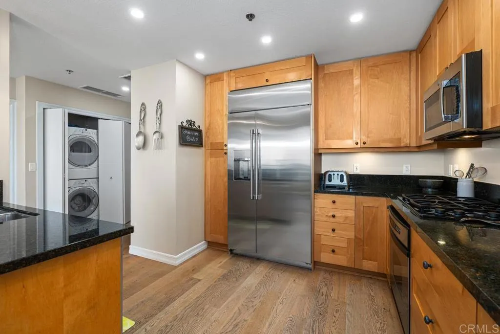 700 Harbor Drive UNIT 1703, San Diego, CA, 92101