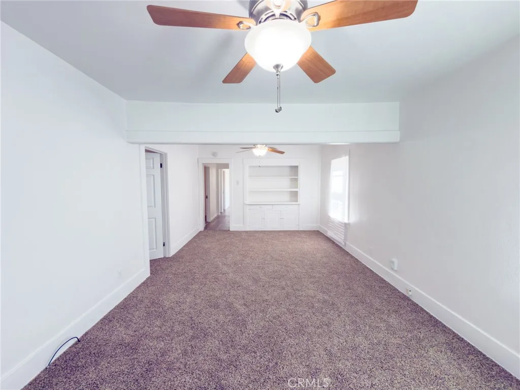 https://cdn.realtyfeed.com/cdn/127/306668033/172a9821d9628261baf8be1f5cad77c3.webp