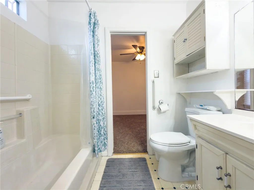 https://cdn.realtyfeed.com/cdn/127/306668033/29af4ddafae54ad255e51ce3c1099eb2.webp