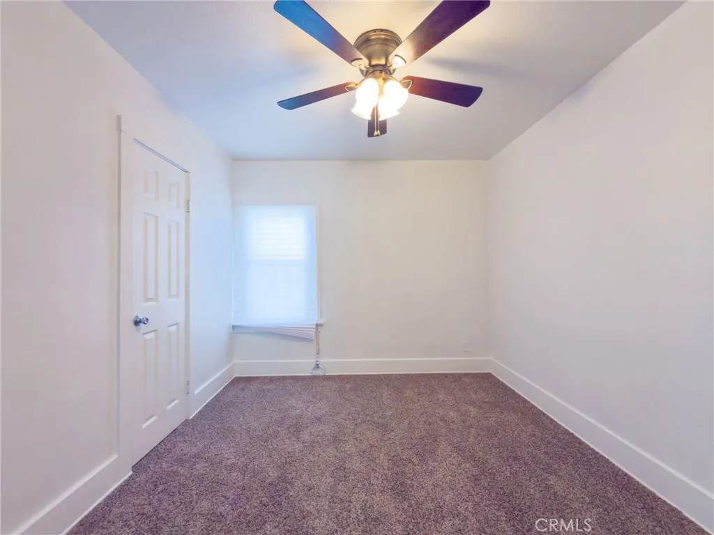 https://cdn.realtyfeed.com/cdn/127/306668033/5d661d9519595c8935ea3b6f8ab394e8.webp