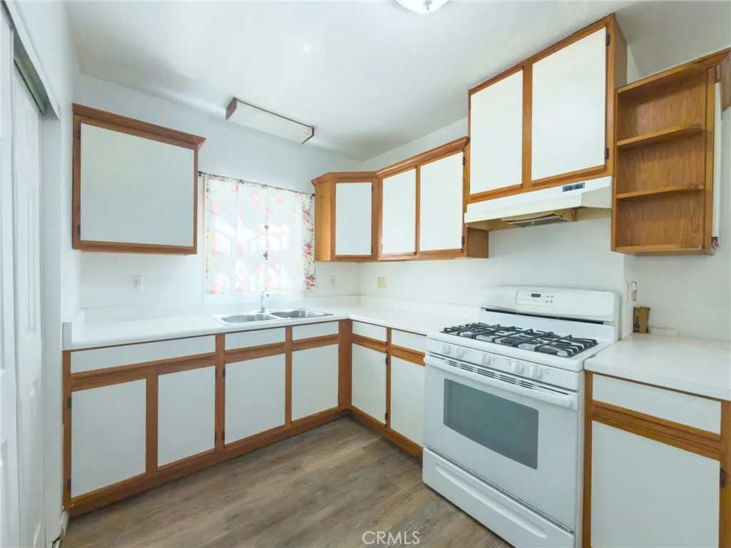 https://cdn.realtyfeed.com/cdn/127/306668033/87f50741de1fcbaab8ccbfd51d02c55c.webp
