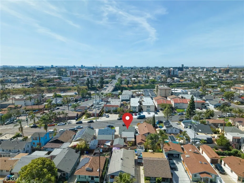 https://cdn.realtyfeed.com/cdn/127/306668033/f7a784fd66089ade2e575e025c5d2cdd.webp
