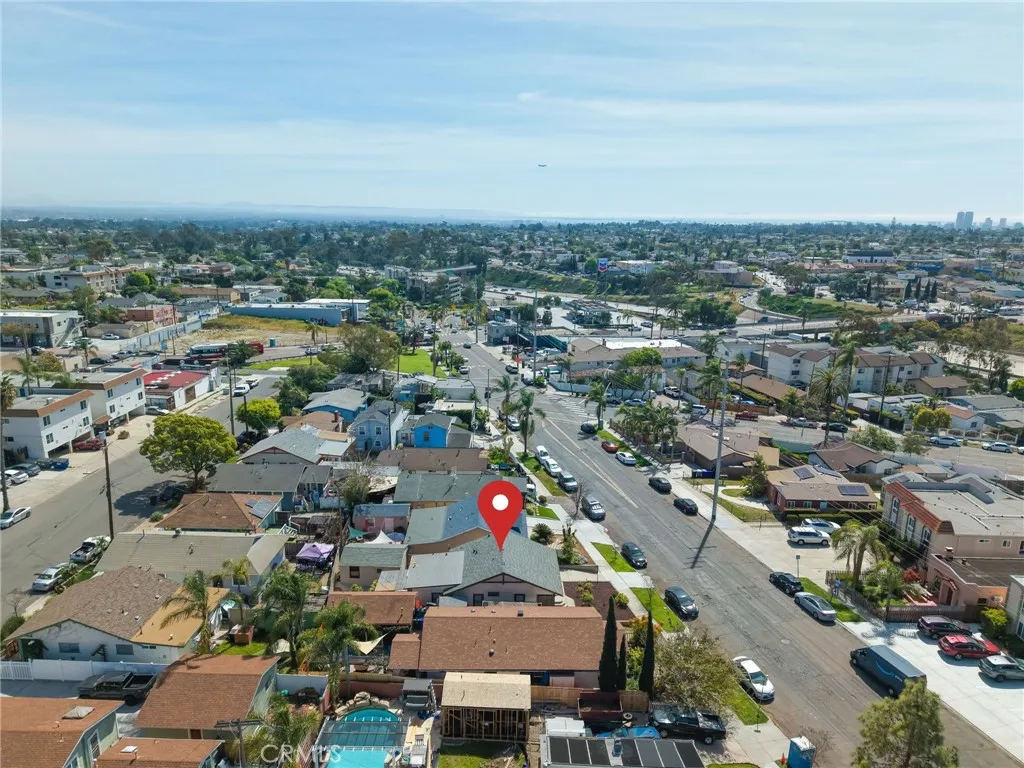 https://cdn.realtyfeed.com/cdn/127/306668033/f9e4e2d233860537926968d09690a39d.webp