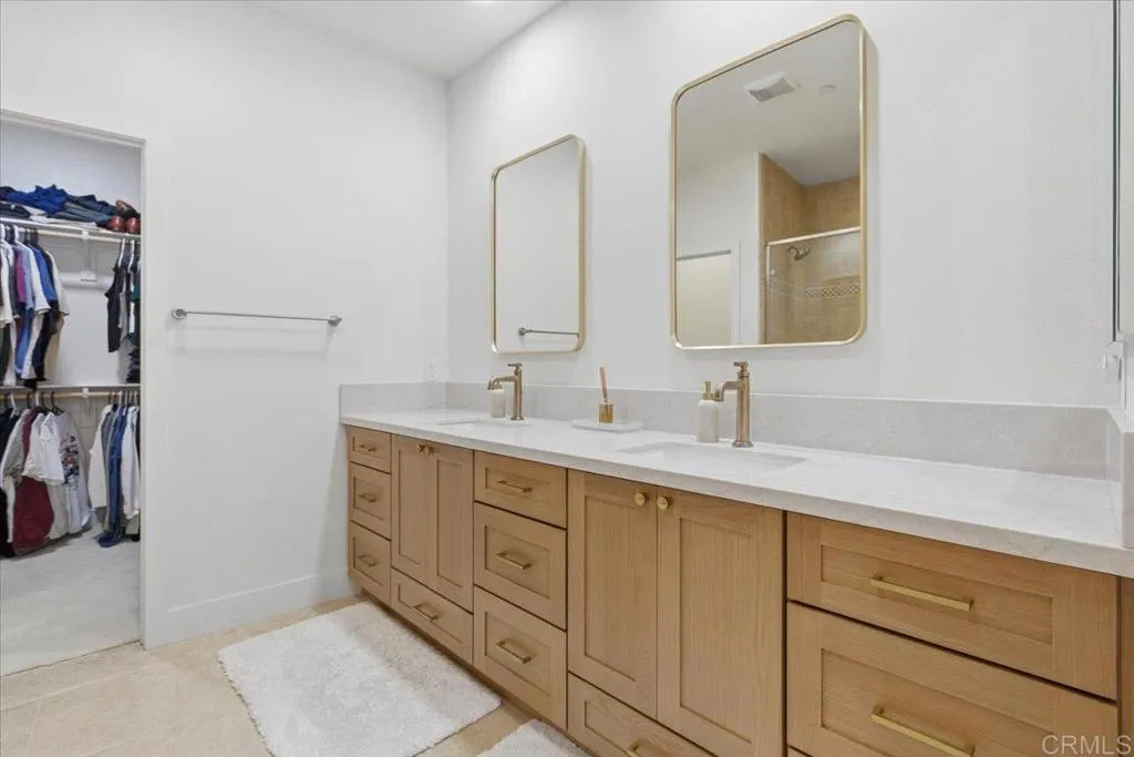 Photo #11: PTP2602015 Listing: Photo #11