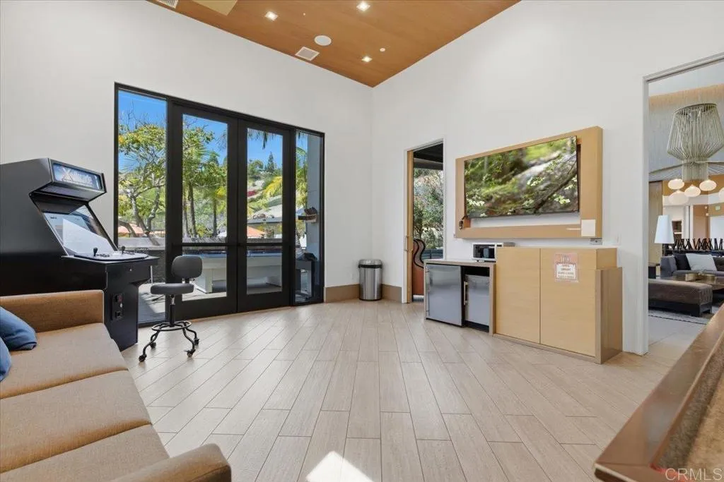 Photo #31: PTP2602015 Listing: Photo #31