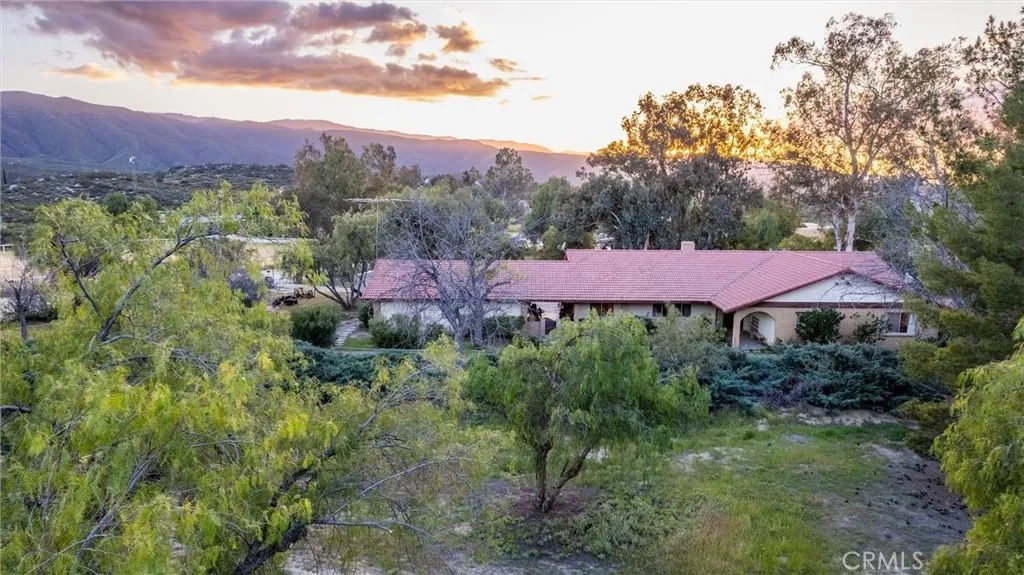 https://cdn.realtyfeed.com/cdn/127/306668089/0c357f13cdd7d3d373419dc2802b3789.webp