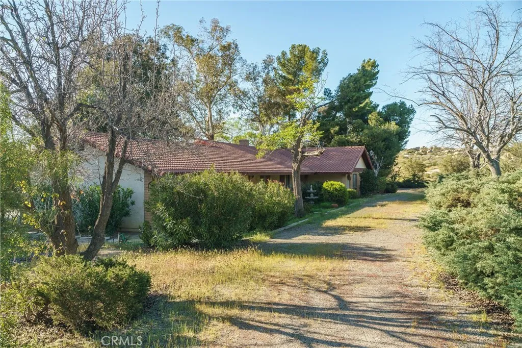 https://cdn.realtyfeed.com/cdn/127/306668089/0dd566d973e98fba84eeddd57af6422b.webp