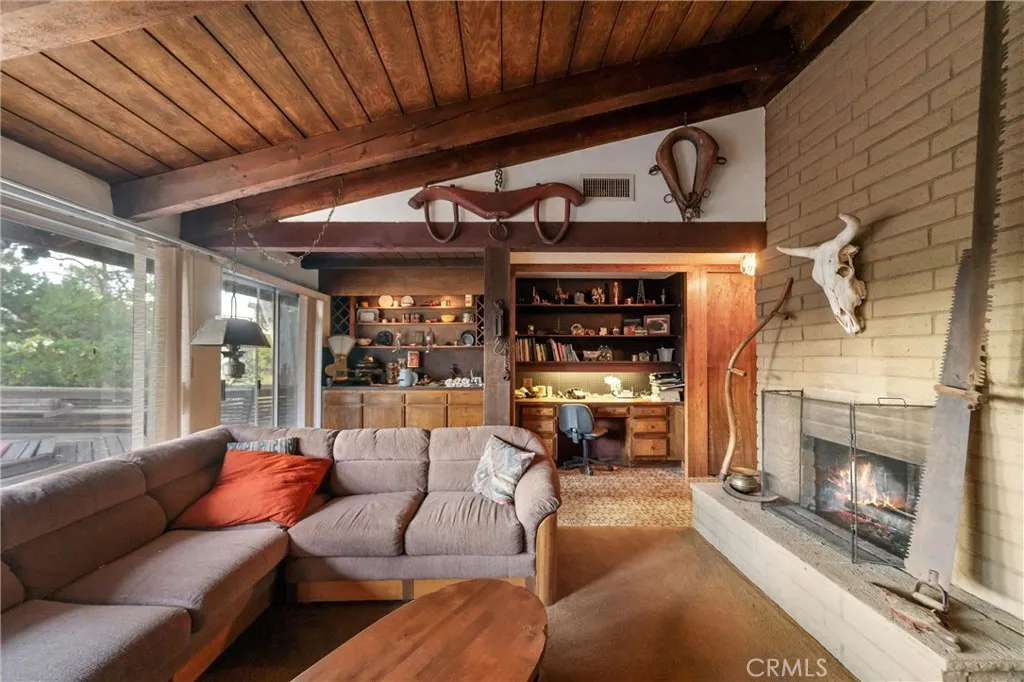 https://cdn.realtyfeed.com/cdn/127/306668089/36e33469d7f2ea5cc7ba7b84e0b41ca1.webp
