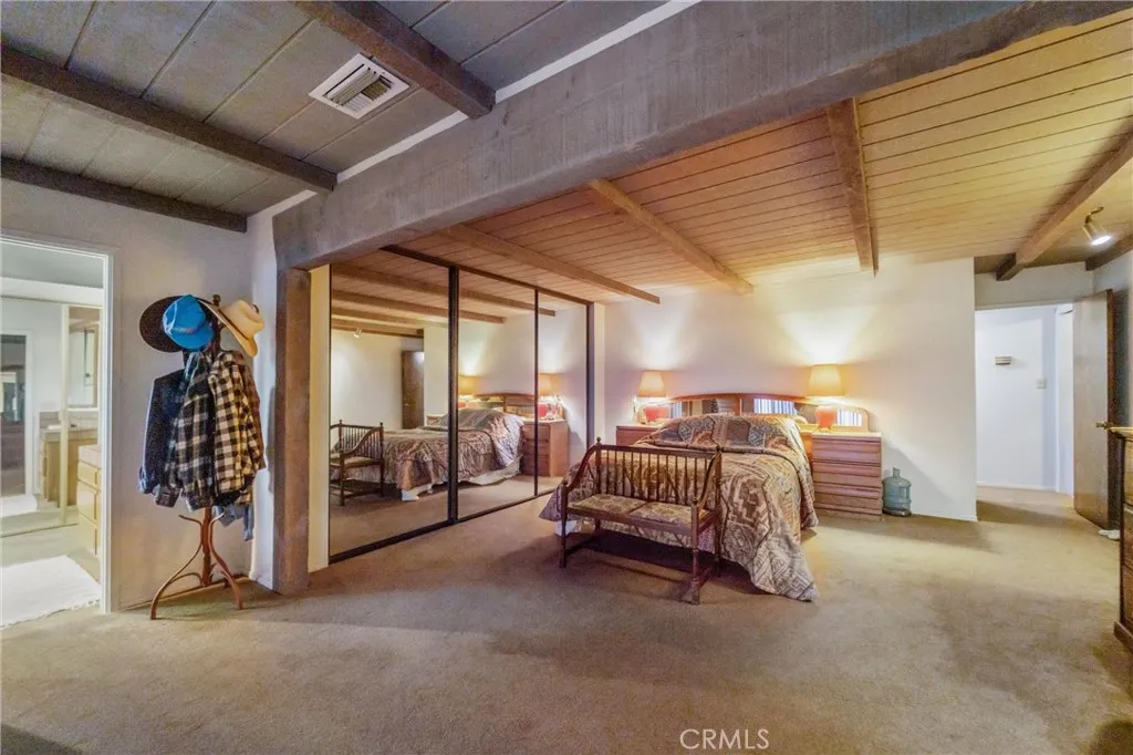 https://cdn.realtyfeed.com/cdn/127/306668089/584f8a772949164e8ebb87e3bd377793.webp