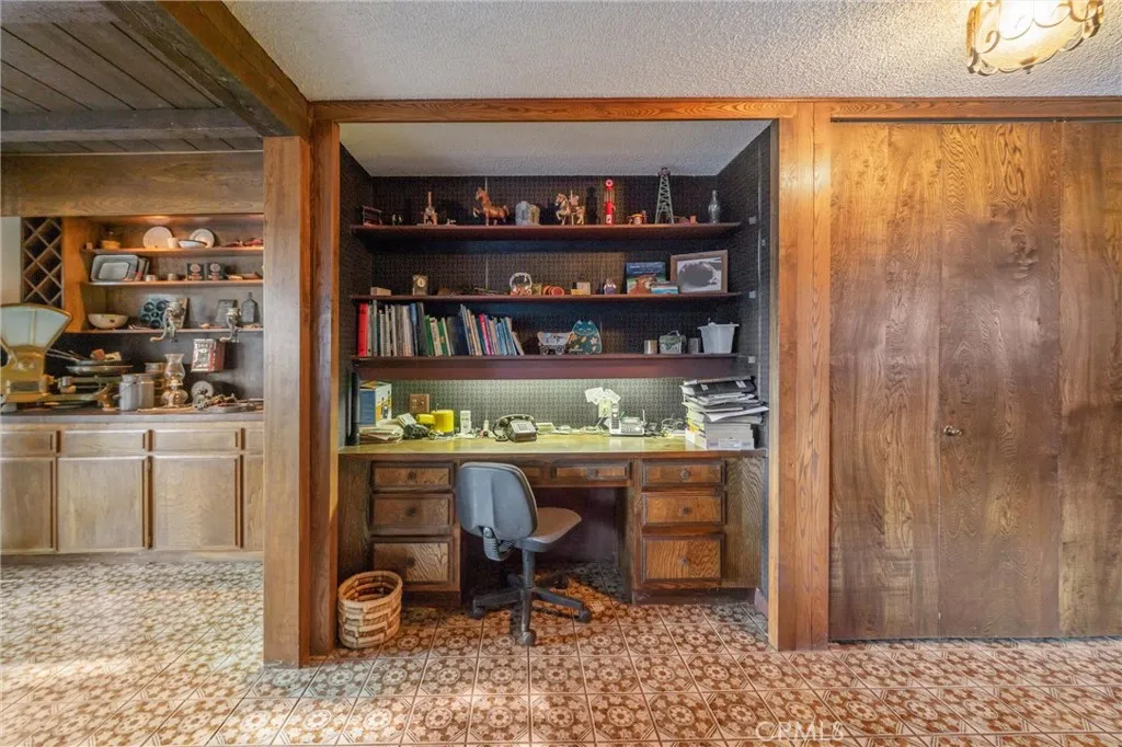 https://cdn.realtyfeed.com/cdn/127/306668089/96455775ee9303b5d22c3aef5a6a418b.webp