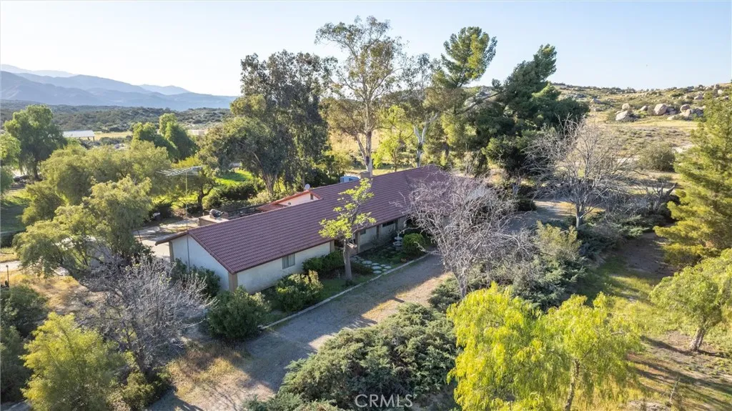 https://cdn.realtyfeed.com/cdn/127/306668089/a10c2c17f67b8fefb14261e4d10e333a.webp