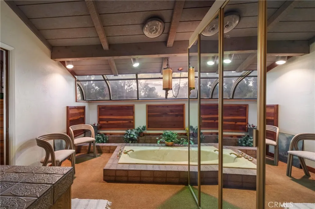 https://cdn.realtyfeed.com/cdn/127/306668089/b0ae6e3dcd5223c40701e48ed1143fde.webp