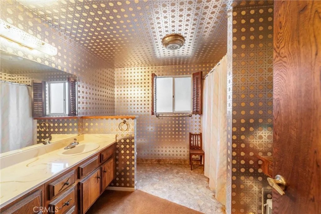 https://cdn.realtyfeed.com/cdn/127/306668089/edbd10caa9d80a82ded3e12647ceeb85.webp