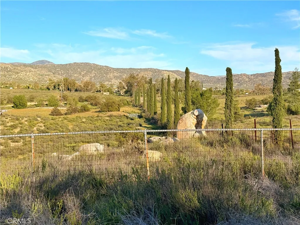 https://cdn.realtyfeed.com/cdn/127/306668089/ee0946b9c7a8367acd96bde2a7a850e7.webp