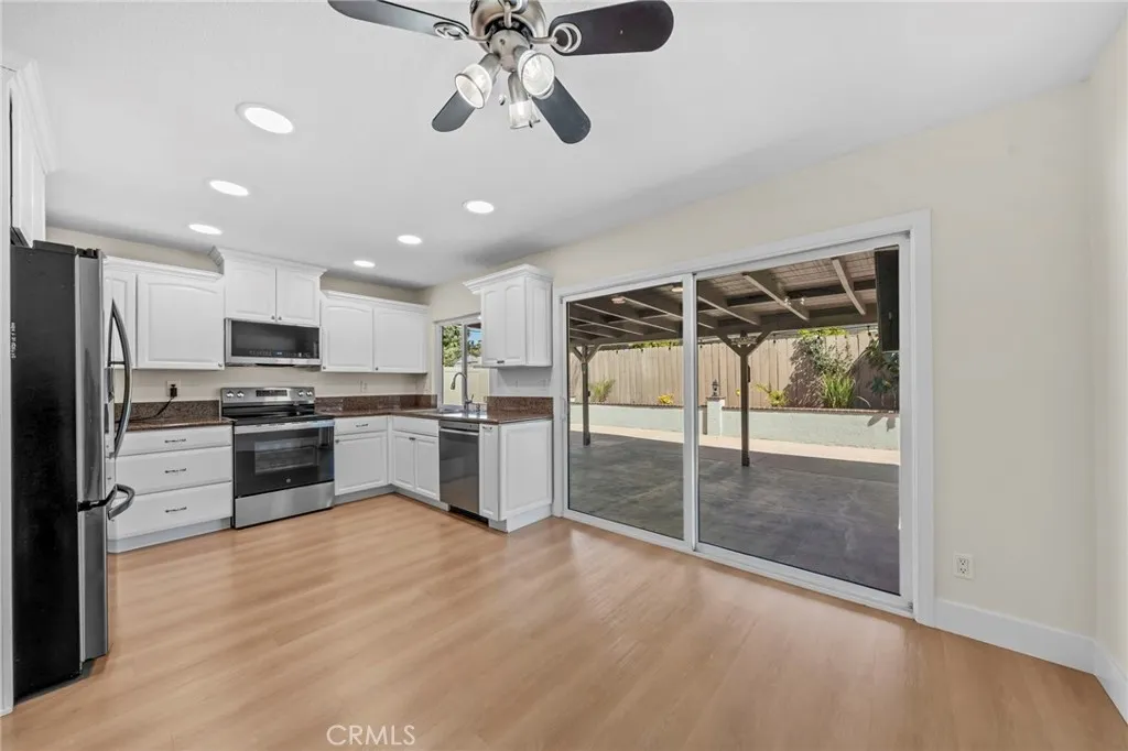 https://cdn.realtyfeed.com/cdn/127/306668112/59013679265ce91d7136cea576234f25.webp