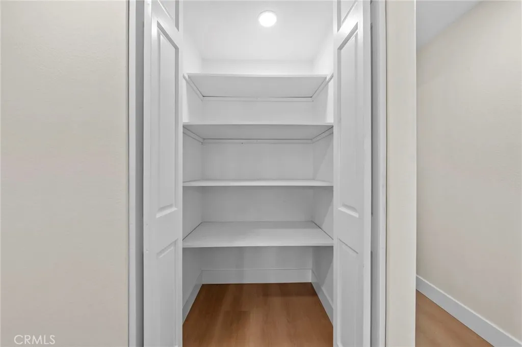 https://cdn.realtyfeed.com/cdn/127/306668112/617ade1fdfae59bd76c1021e10b4eac0.webp