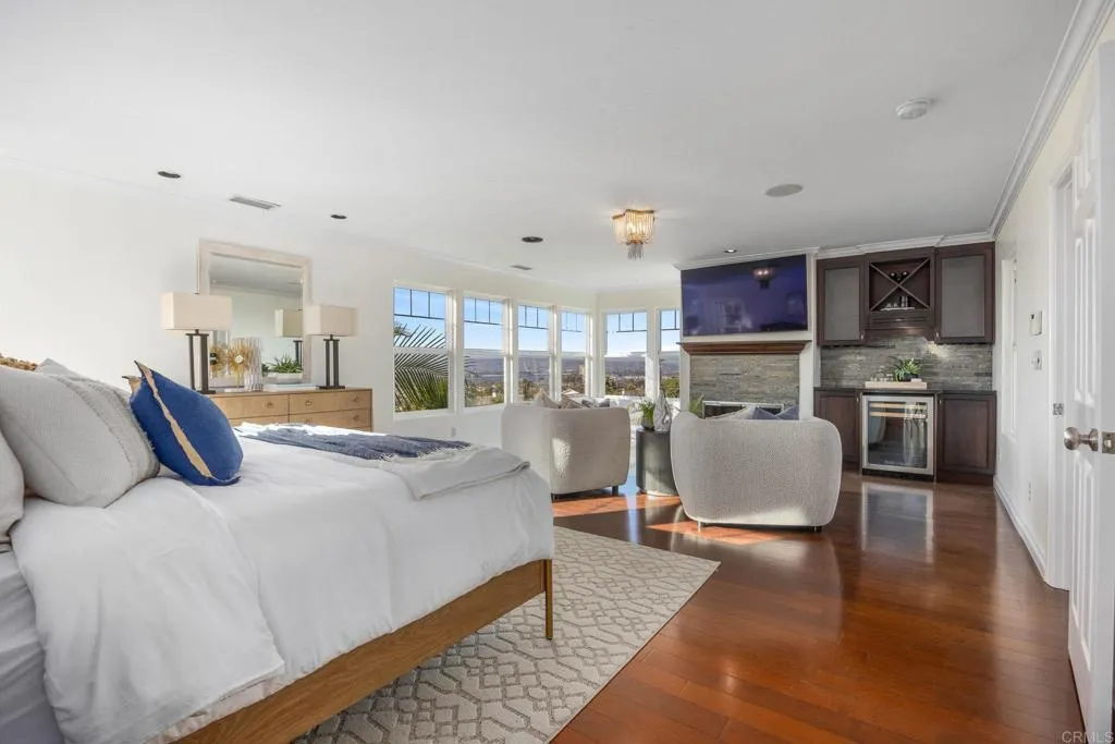 https://cdn.realtyfeed.com/cdn/127/306668144/f9a6a1b73a8e07cb3c11b7377eabf0bc.webp