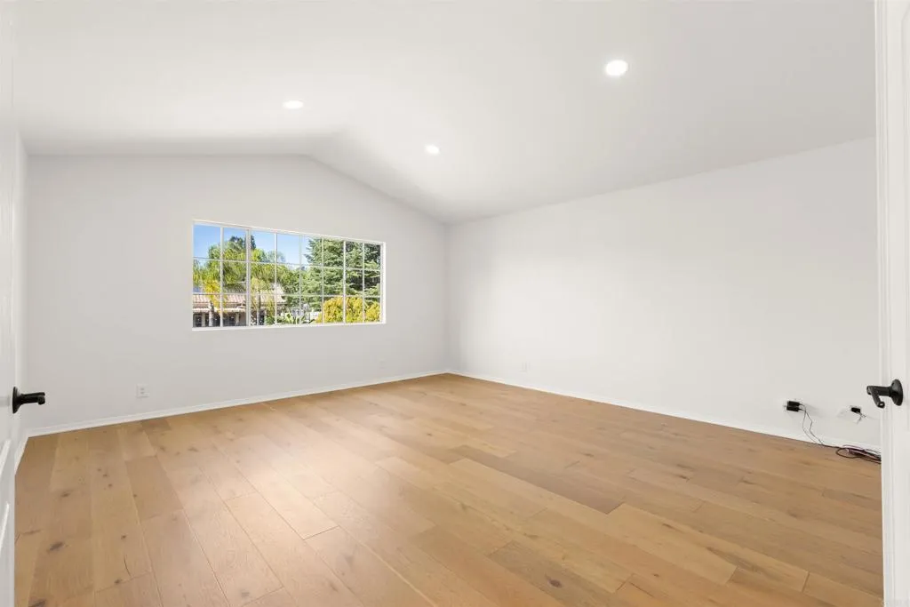 https://cdn.realtyfeed.com/cdn/127/306668149/374b8b1815e6075ca822e00a85ec7c11.webp
