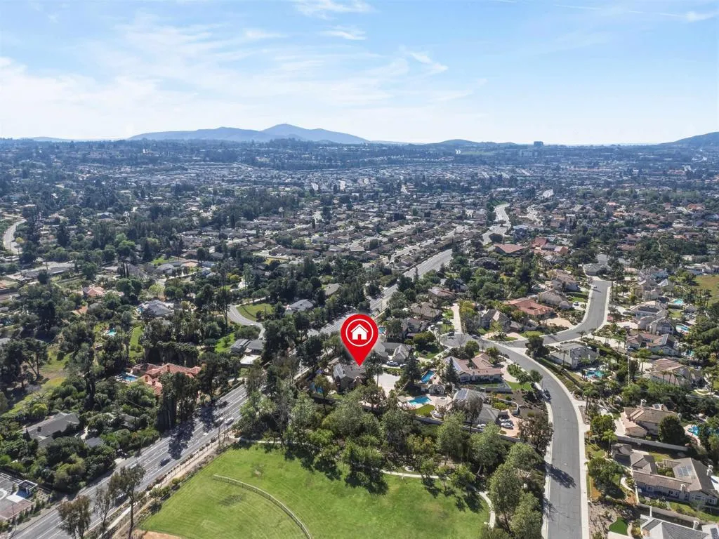 https://cdn.realtyfeed.com/cdn/127/306668149/7b3a795bce5ad9f6d876947d982982bf.webp