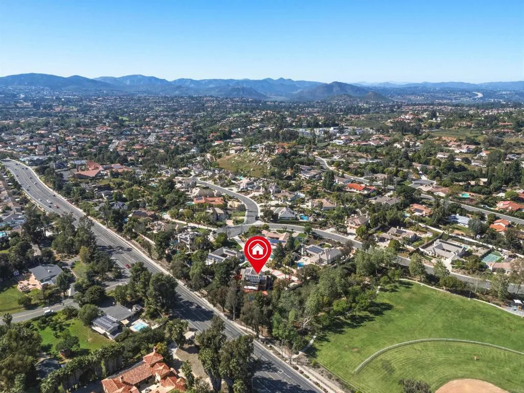 https://cdn.realtyfeed.com/cdn/127/306668149/a182815b30c05ca6b78a01385b9399ee.webp