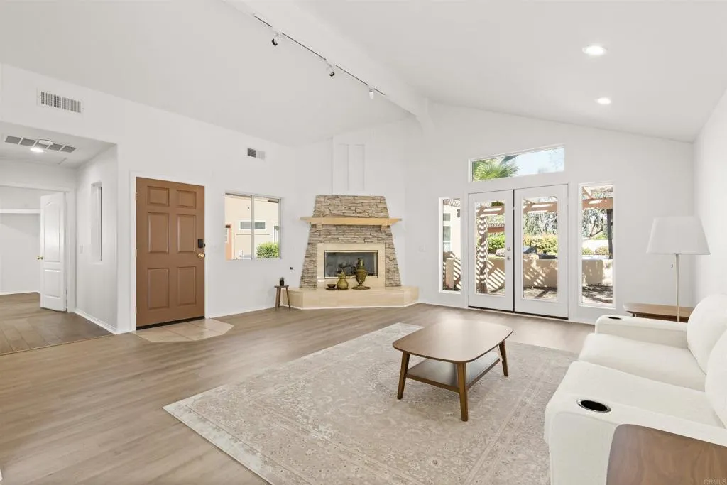 https://cdn.realtyfeed.com/cdn/127/306668149/a8ca7d175a10c8e041ae43a2c8674064.webp