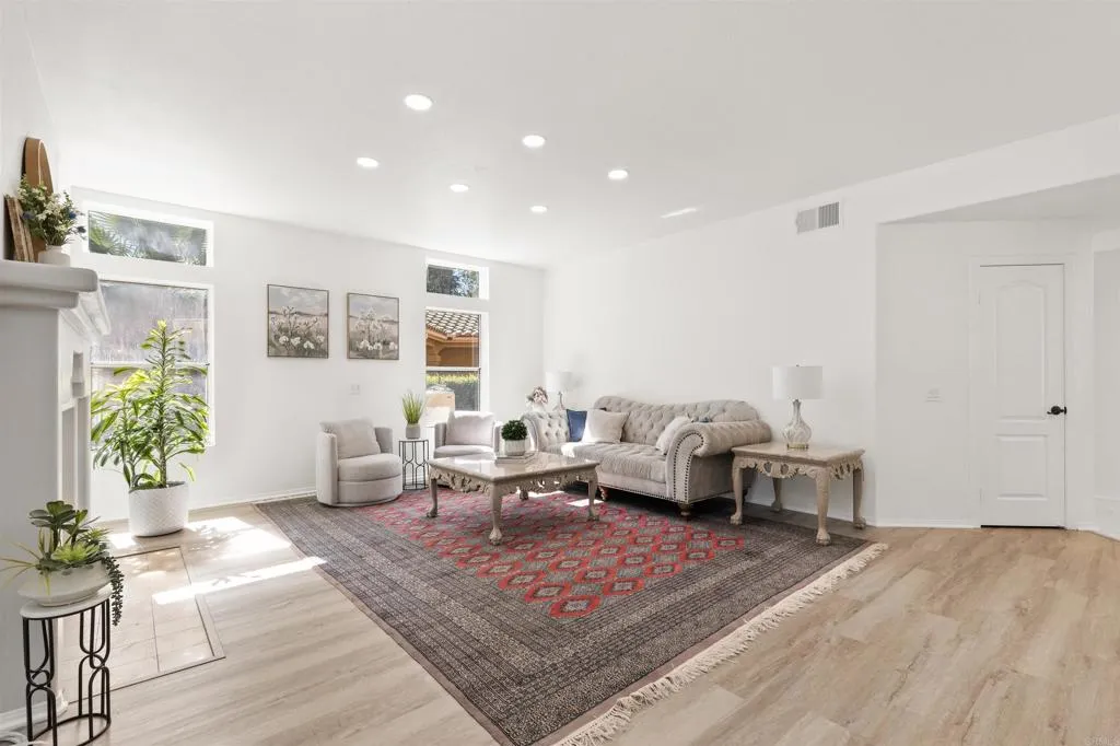 https://cdn.realtyfeed.com/cdn/127/306668149/ae3cdc9e1319c88397b06193671c0e0a.webp