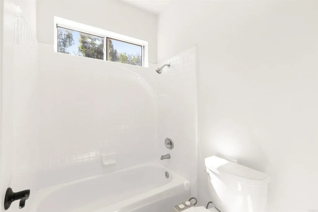 https://cdn.realtyfeed.com/cdn/127/306668149/b68326250c2cd0ff98335803e735cec6.webp
