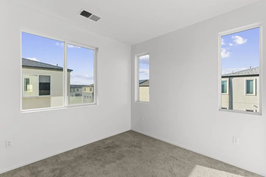 Photo #15: NDP2602497 Listing: Photo #15