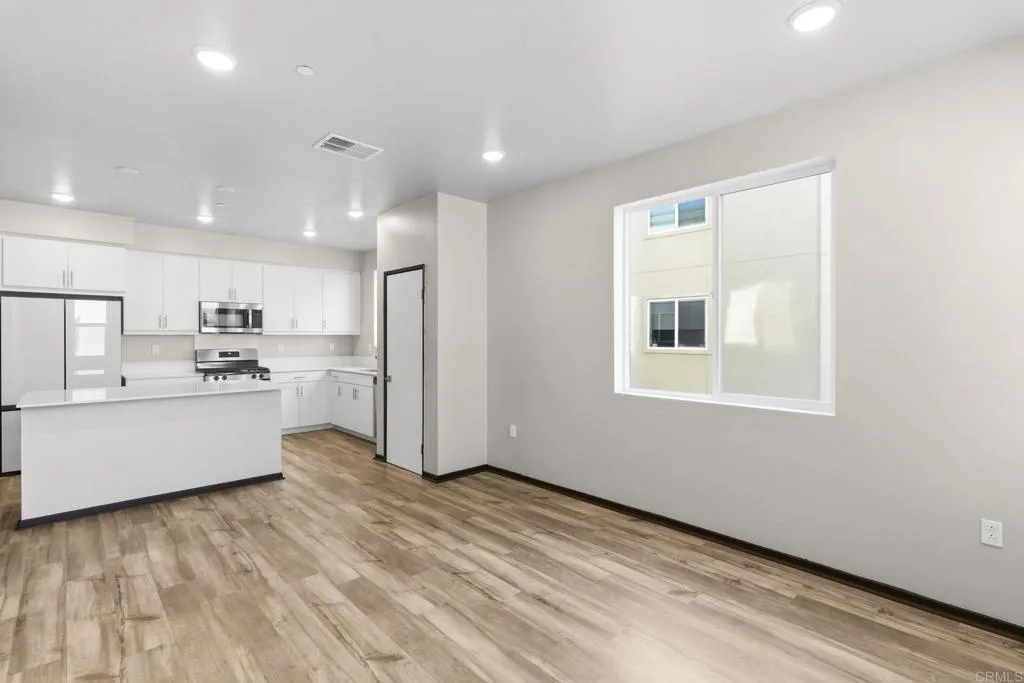 Photo #10: NDP2602497 Listing: Photo #10