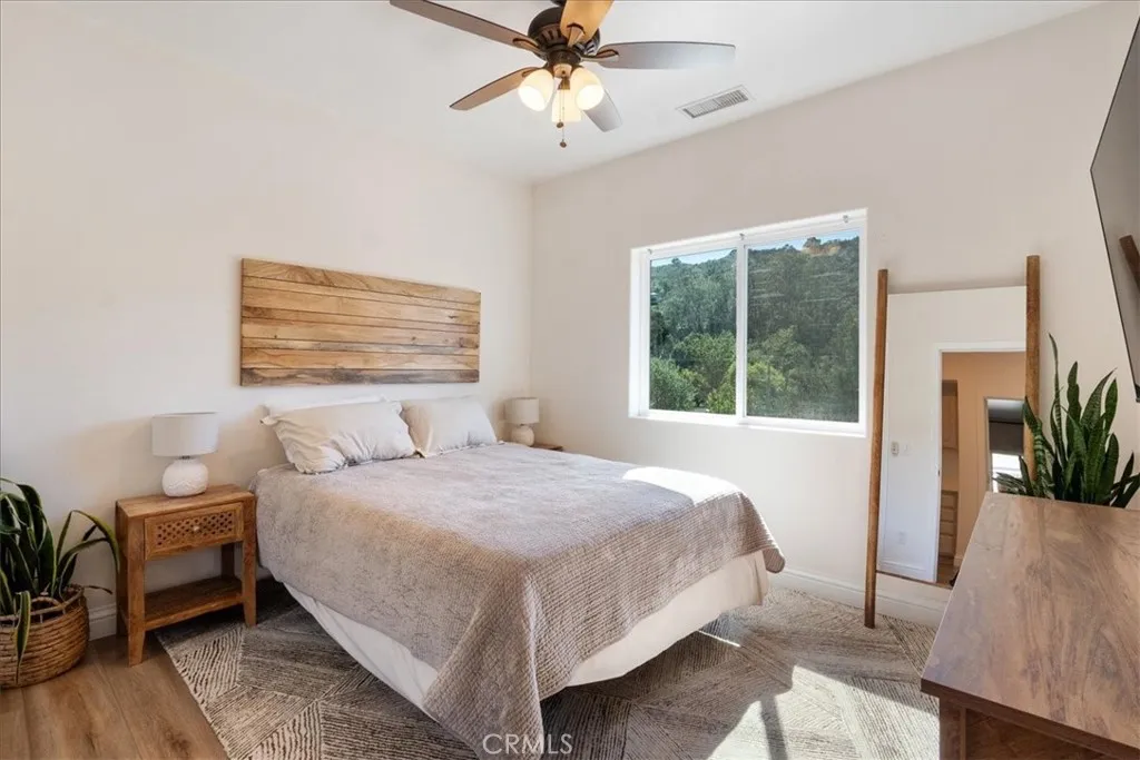https://cdn.realtyfeed.com/cdn/127/306668228/2bc791e65c4dc55906f4cbc2f50c3874.webp