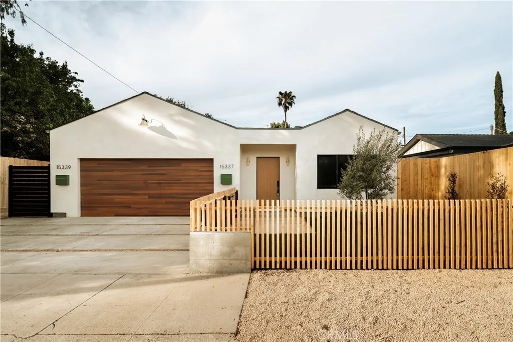 Van Nuys, CA 91406