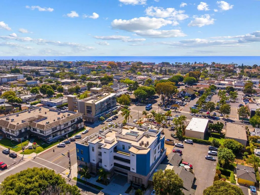 https://cdn.realtyfeed.com/cdn/127/306668283/62a4b5355c6a8ef233451c34f6ec83dc.webp