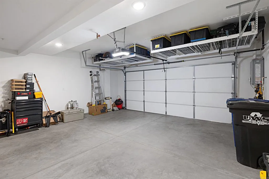 https://cdn.realtyfeed.com/cdn/127/306668291/4d0f521aa13701c73350a789f57c6258.webp