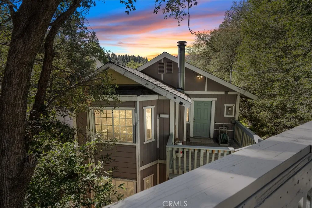 Crestline, CA 92325
