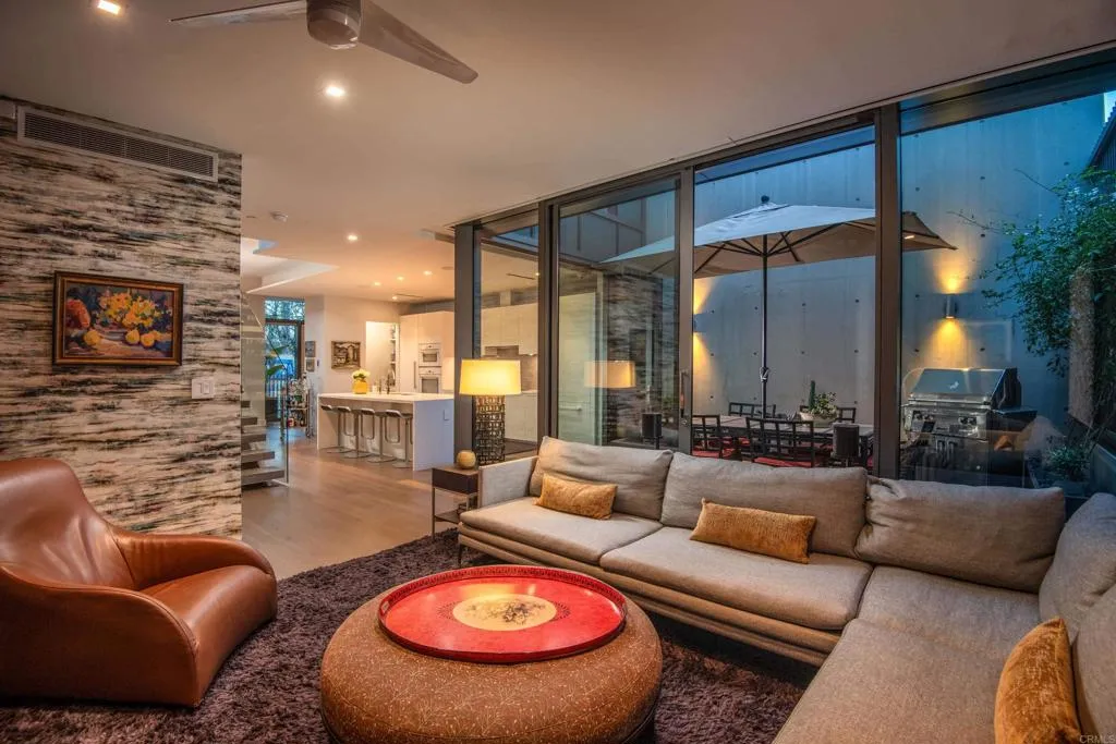 589 Palm Street, San Diego, CA, 92103