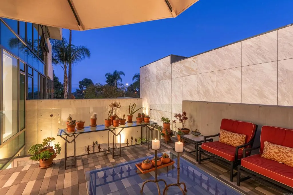 589 Palm Street, San Diego, CA, 92103