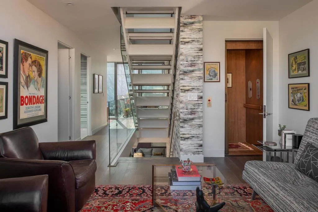 589 Palm Street, San Diego, CA, 92103