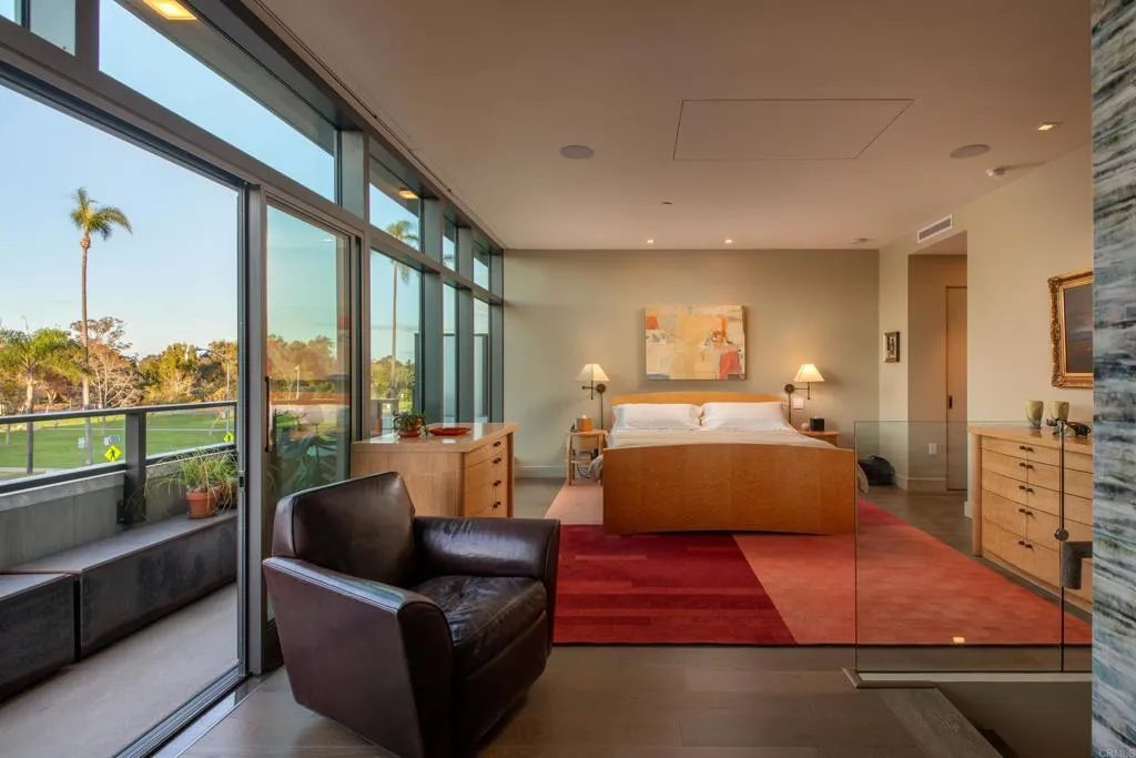 589 Palm Street, San Diego, CA, 92103