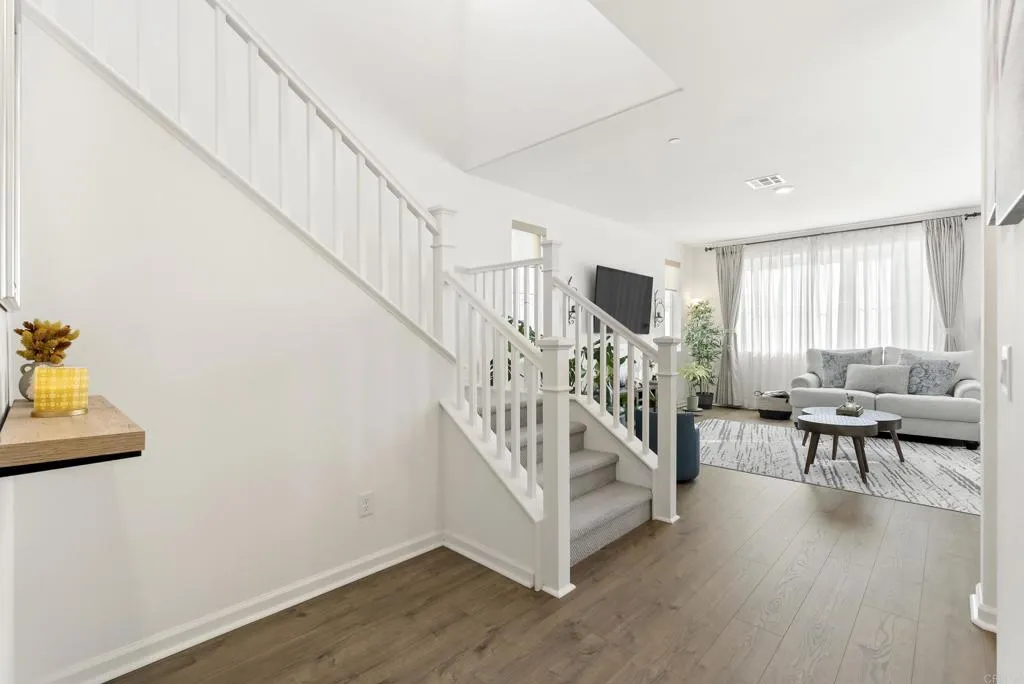 https://cdn.realtyfeed.com/cdn/127/306668345/1f076eb0514f6e2fbec72576ee64060a.webp