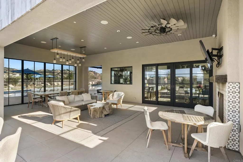 https://cdn.realtyfeed.com/cdn/127/306668345/3b1c31f237eb5a1e8be209c68a124051.webp