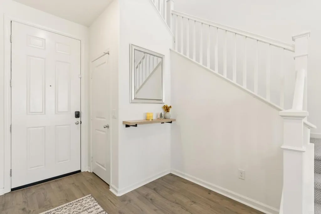 https://cdn.realtyfeed.com/cdn/127/306668345/95bbd2584c7d1ff686287ca7a5e51a97.webp