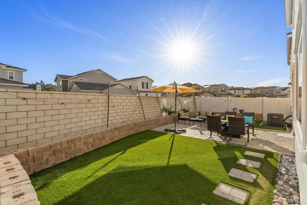 https://cdn.realtyfeed.com/cdn/127/306668345/d0a70d3d11ff48a97b493e1fa80b6a55.webp