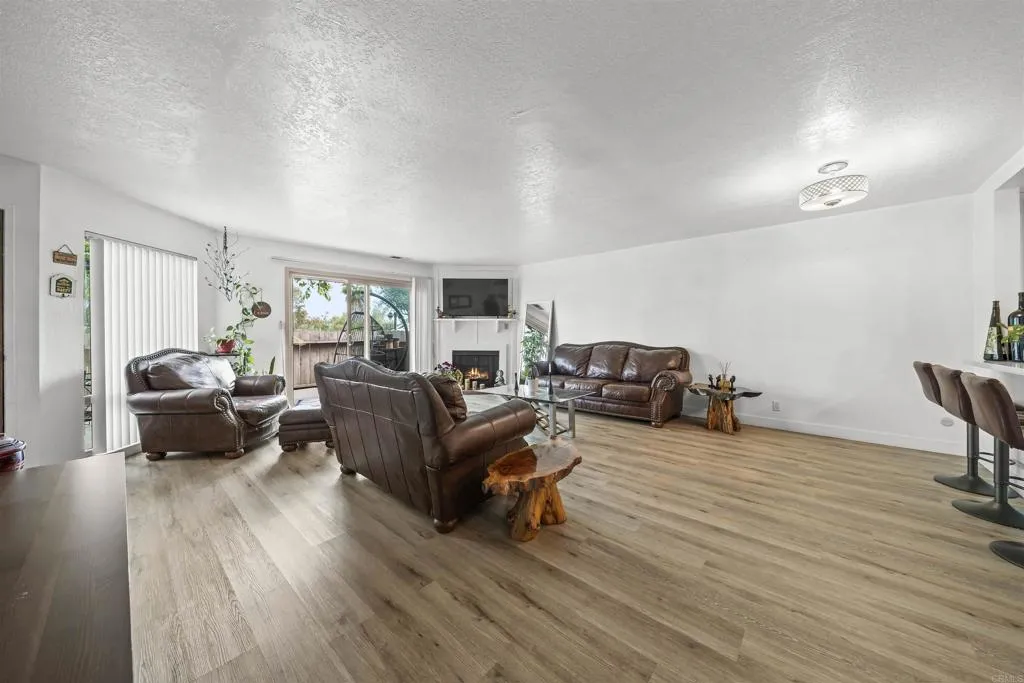 Photo #5: PTP2602024 Listing: Photo #5