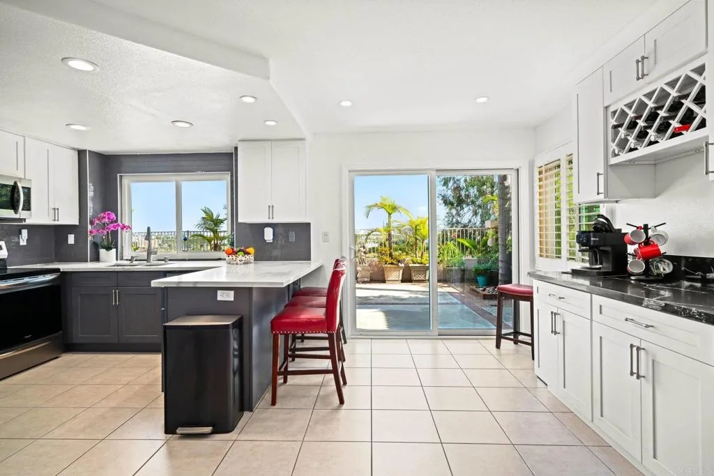 https://cdn.realtyfeed.com/cdn/127/306668471/07b41adddcdfe8558a94b909885c685b.webp