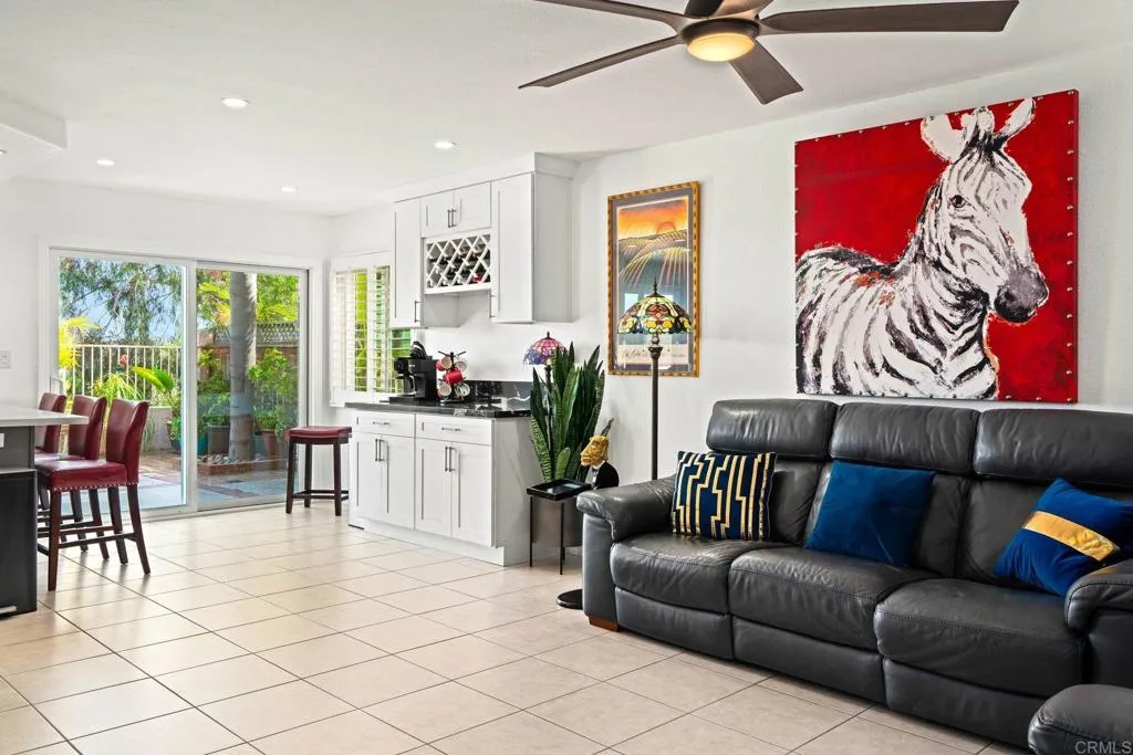 https://cdn.realtyfeed.com/cdn/127/306668471/0cbcd13b527f2ed8f01249247c5251ef.webp
